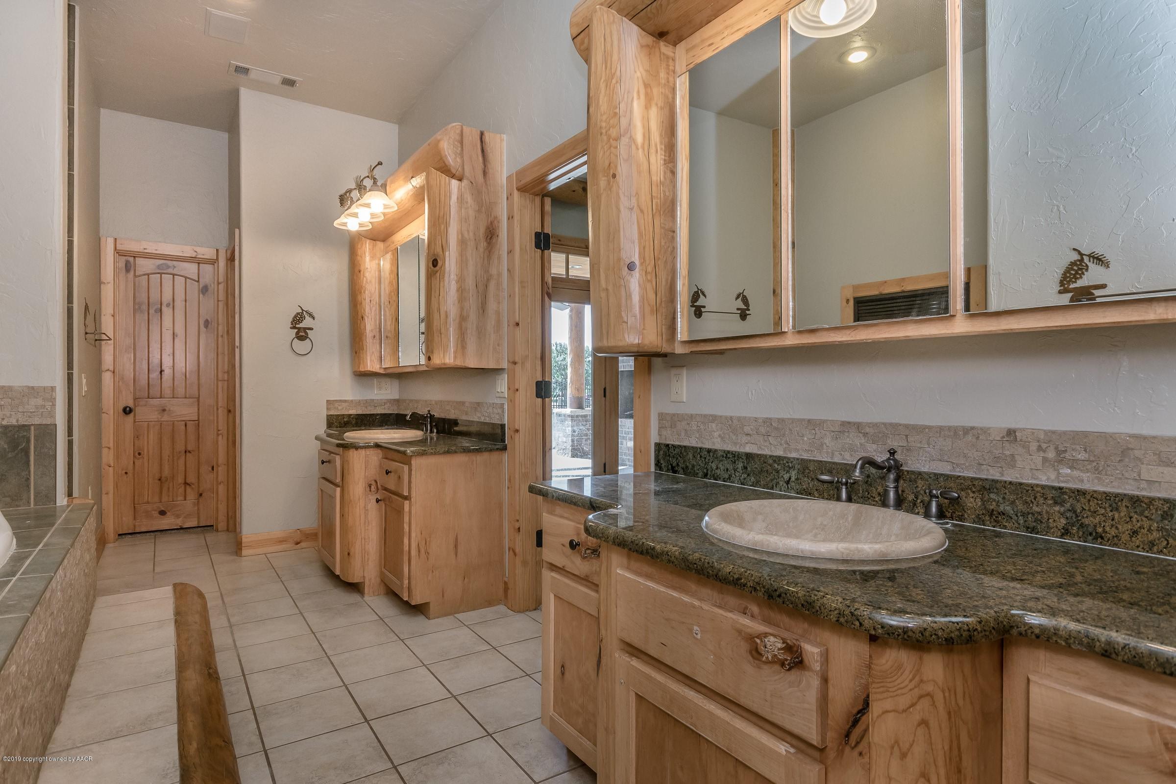 7800 Bayswater Road Amarillo, TX 79119 - Photo 15 of 34 Master Bath