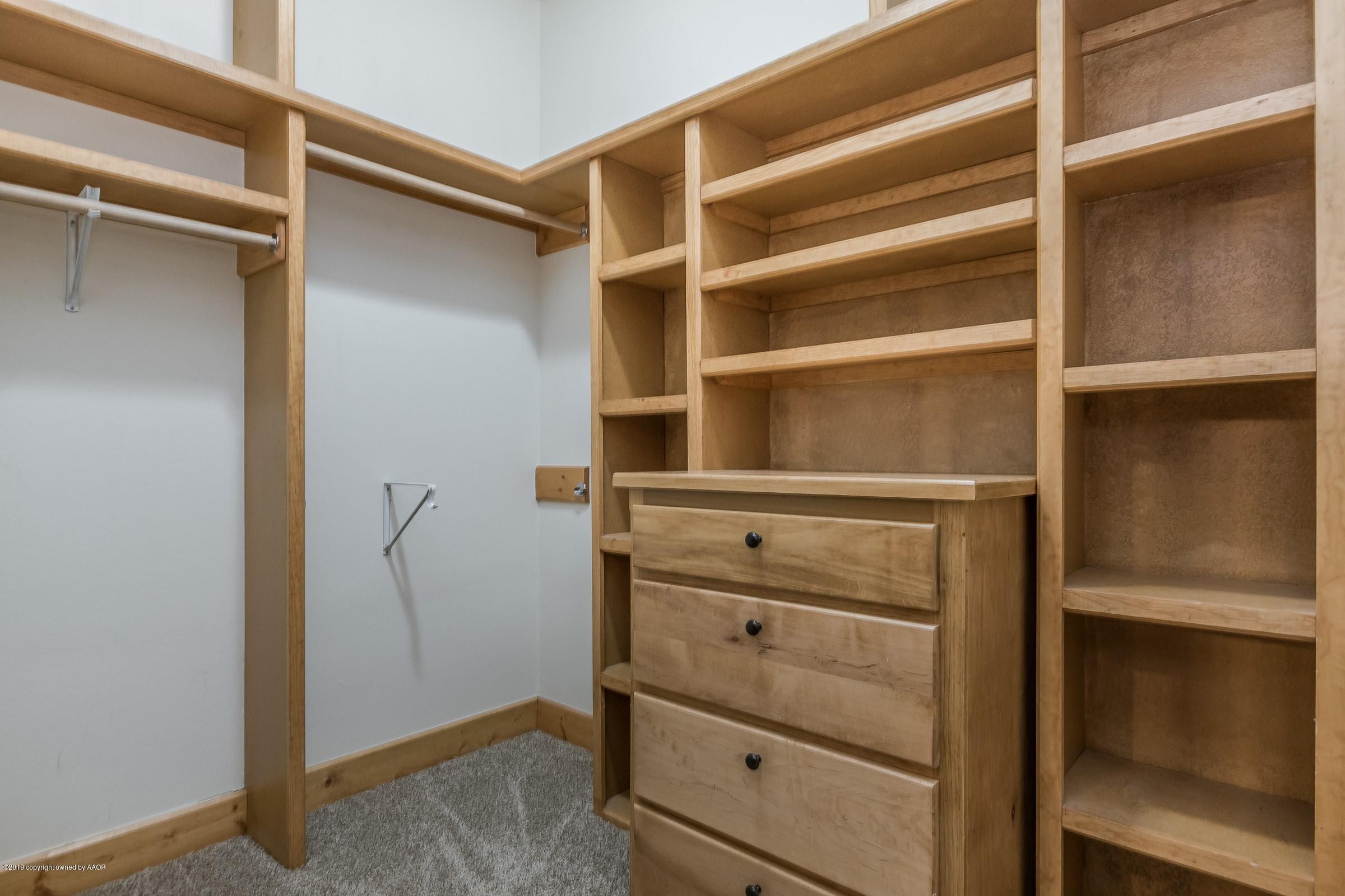 7800 Bayswater Road Amarillo, TX 79119 - Photo 16 of 34 2 Master Closets