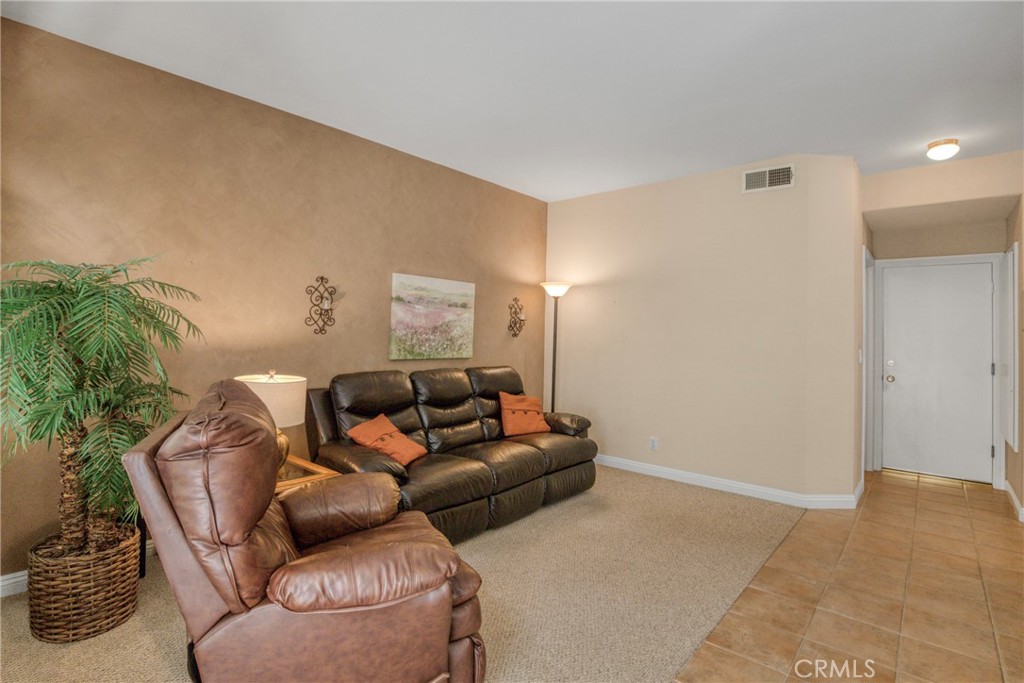 4744 Rhapsody Drive Oak Park, CA 91377 - Photo 16 of 47