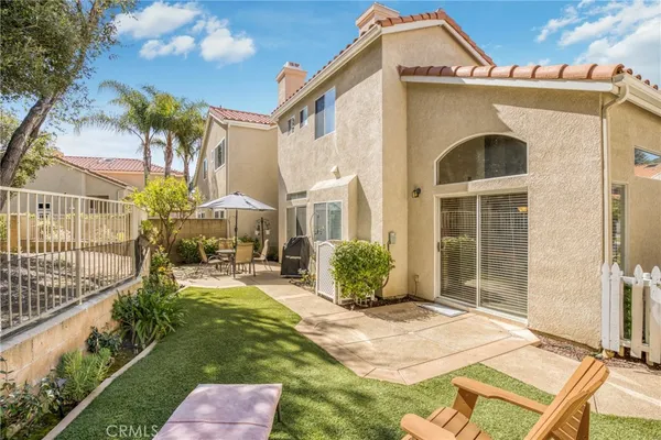 $934,000 | 4744 Rhapsody Drive, Oak Park, CA 91377