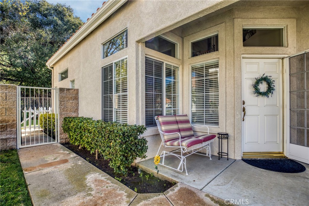 4744 Rhapsody Drive Oak Park, CA 91377 - Photo 5 of 47