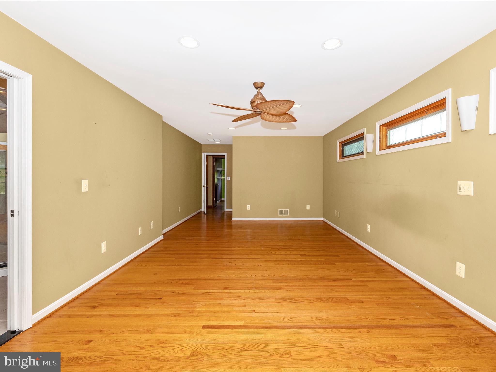 23933 Stringtown Road Clarksburg, MD 20871 - Photo 24 of 52 Primary Bedroom