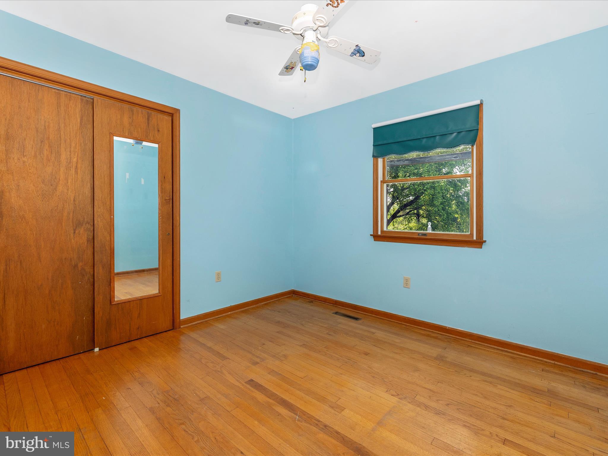 23933 Stringtown Road Clarksburg, MD 20871 - Photo 30 of 52 Bedroom 3