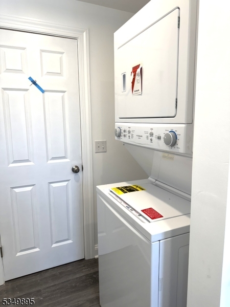 100 Stoll Street, Unit 2 Netcong, NJ 07857 - Photo 6 of 9 a utility room with washer and dryer