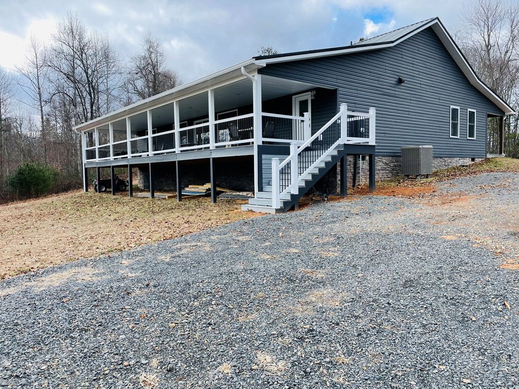226 Pridemoore Road Galax, VA 24333 - Photo 27 of 42 Gallery Image 27