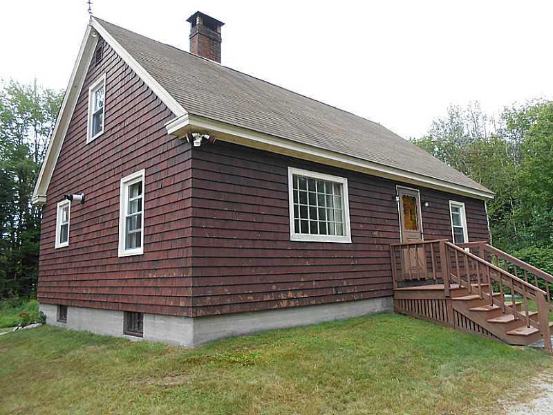 18 Ross Road Scarborough, ME 04074 - Photo 1 of 17 Exterior Front. Antique Style Cape...