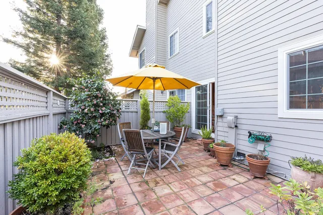 $849,000 | 8 Valley Club Circle, Napa, CA 94558