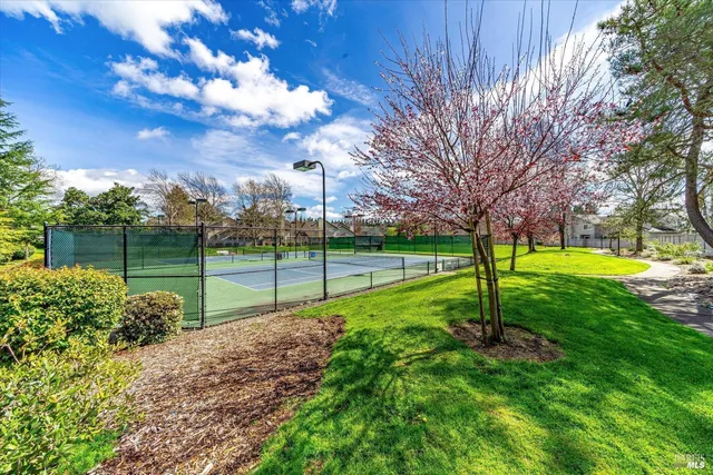 $849,000 | 8 Valley Club Circle, Napa, CA 94558