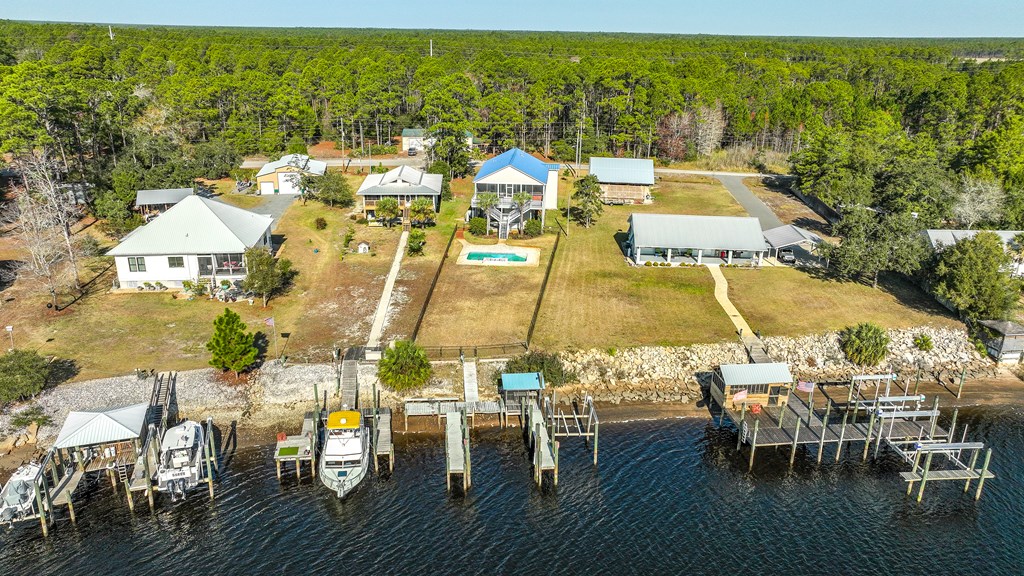 387 River Road Carrabelle, FL 32322 - Photo 14 of 57