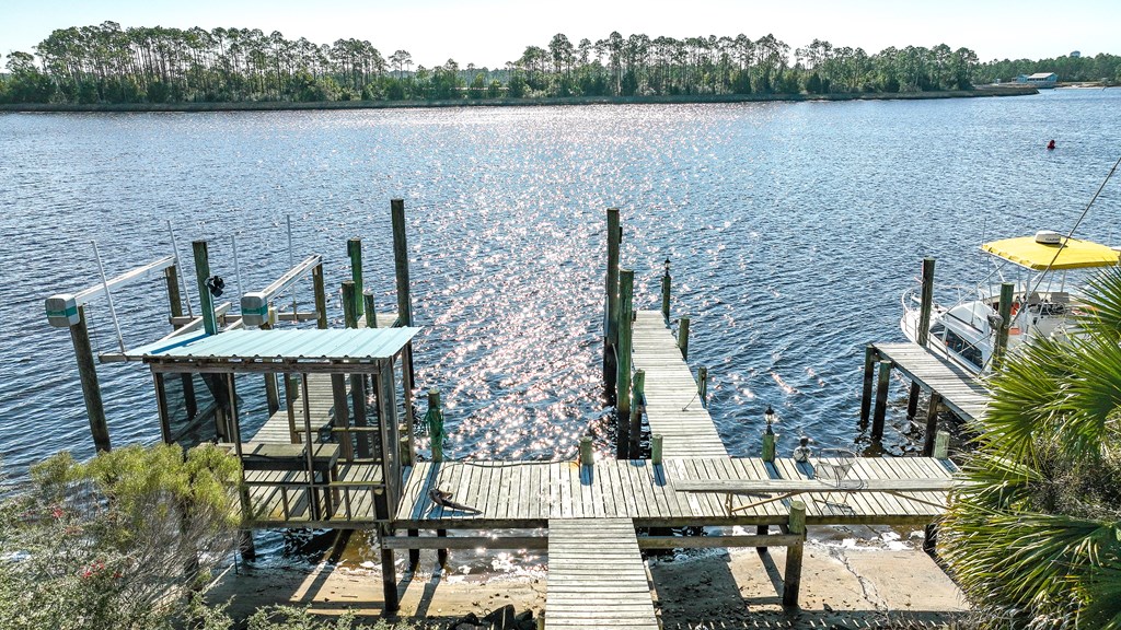 387 River Road Carrabelle, FL 32322 - Photo 10 of 57