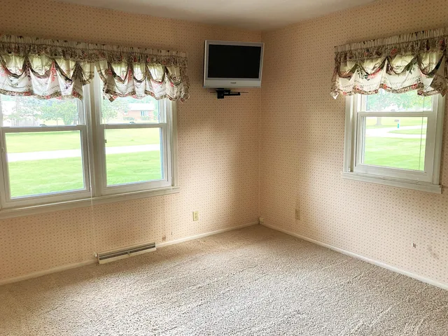 $269,000 | 503 West Gilson Street, Edmore, MI 48829