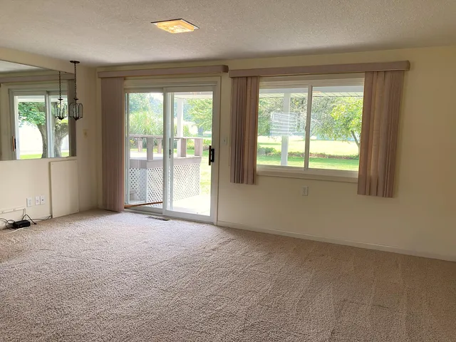 $269,000 | 503 West Gilson Street, Edmore, MI 48829