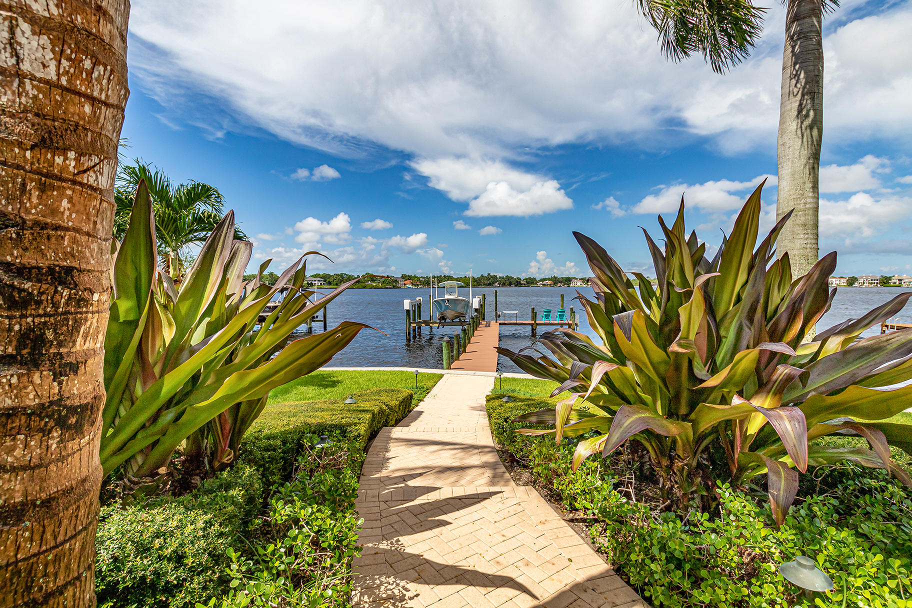 75 River Drive Tequesta, FL 33469 - Photo 11 of 42 to dock