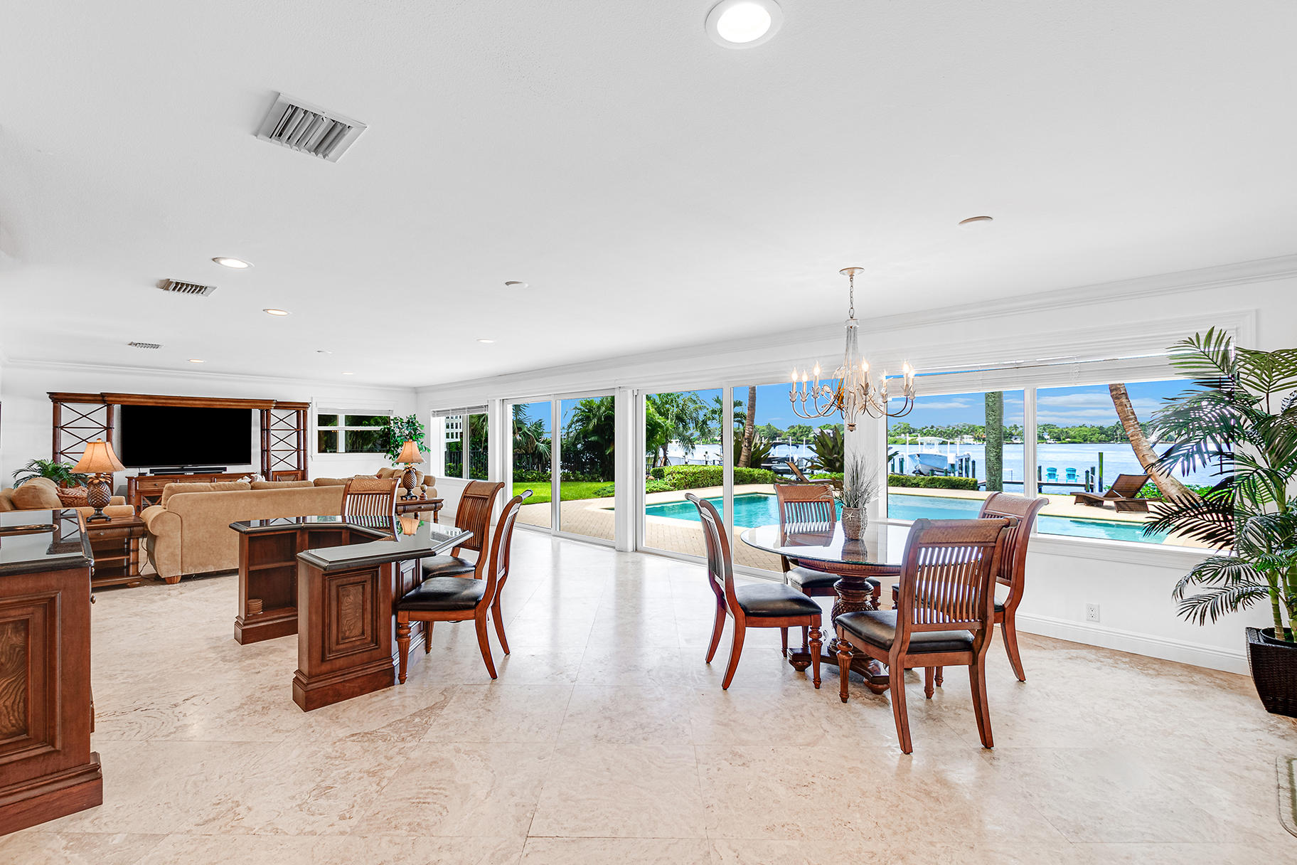 75 River Drive Tequesta, FL 33469 - Photo 22 of 42 dinette family room bar