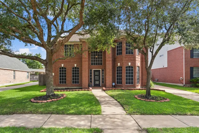 $399,990 | 13826 Swan Hollow Lane, Houston, TX 77041