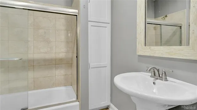 $2,000 | 2528 Main Street, Buffalo, NY 14214