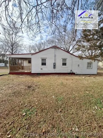 $1,350 | 122 Douglas Street, Fayetteville, NC 28312