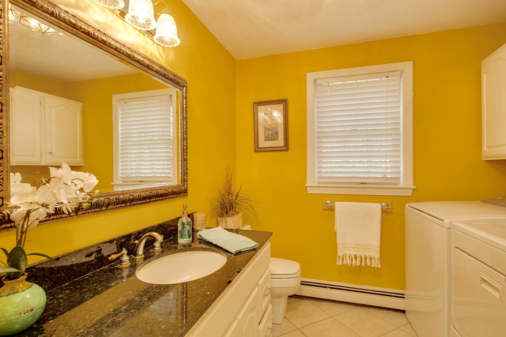 20 Foley Drive North Reading, MA 01864 - Photo 6 of 30 Gallery Image 6
