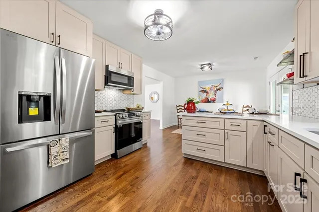 $449,000 | 11001 South Hampton Drive, Mint Hill, NC 28227