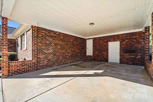 $449,000 | 11001 South Hampton Drive, Mint Hill, NC 28227