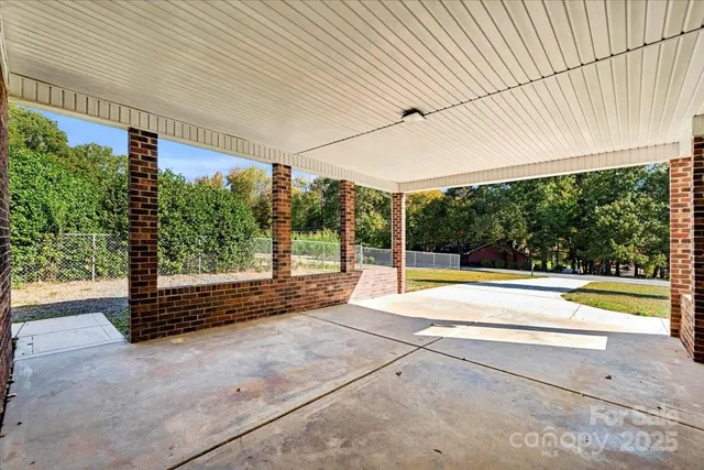 $449,000 | 11001 South Hampton Drive, Mint Hill, NC 28227