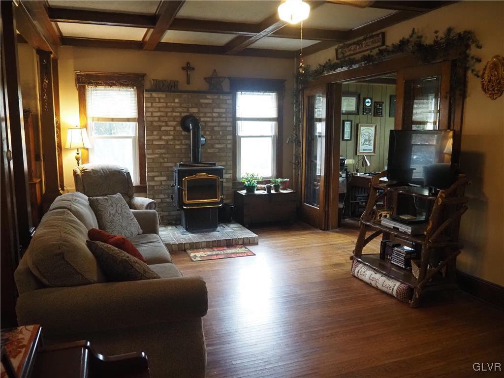 404 Richmond Road Bangor, PA 18013 - Photo 11 of 39 Gallery Image 11