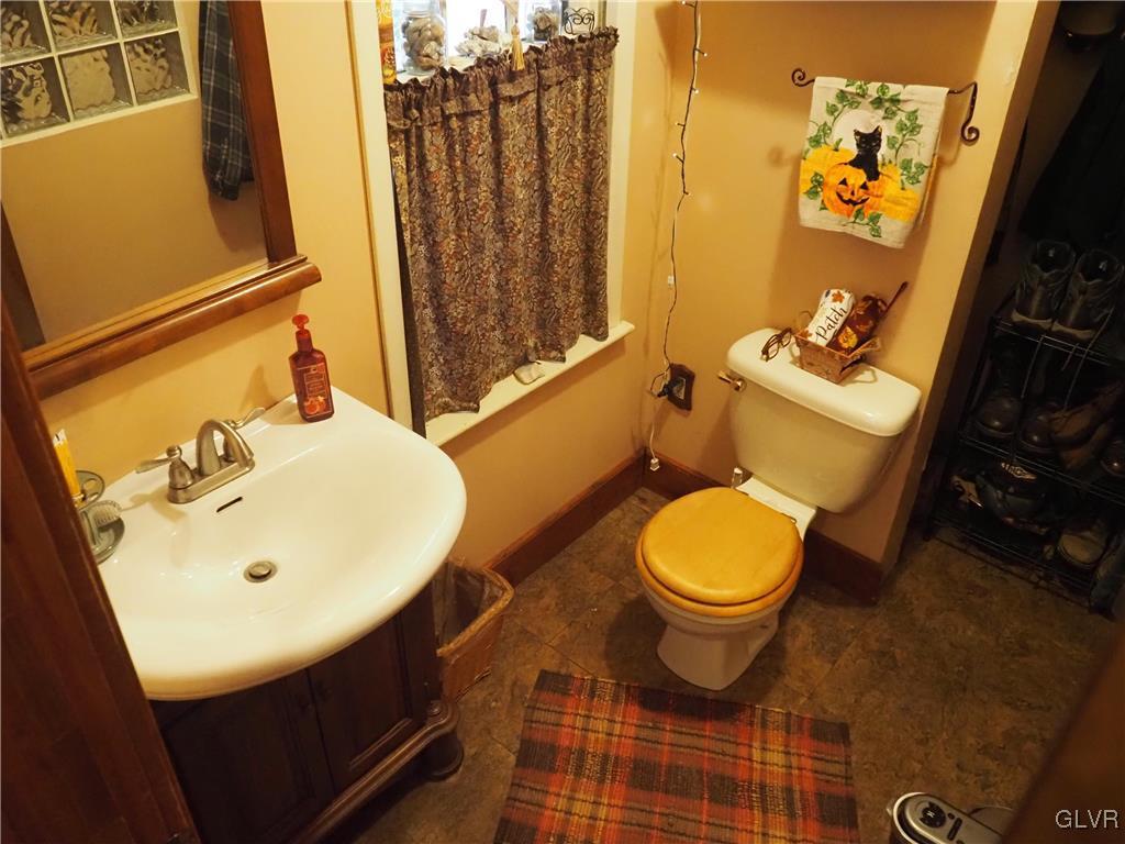 404 Richmond Road Bangor, PA 18013 - Photo 23 of 39 Gallery Image 23