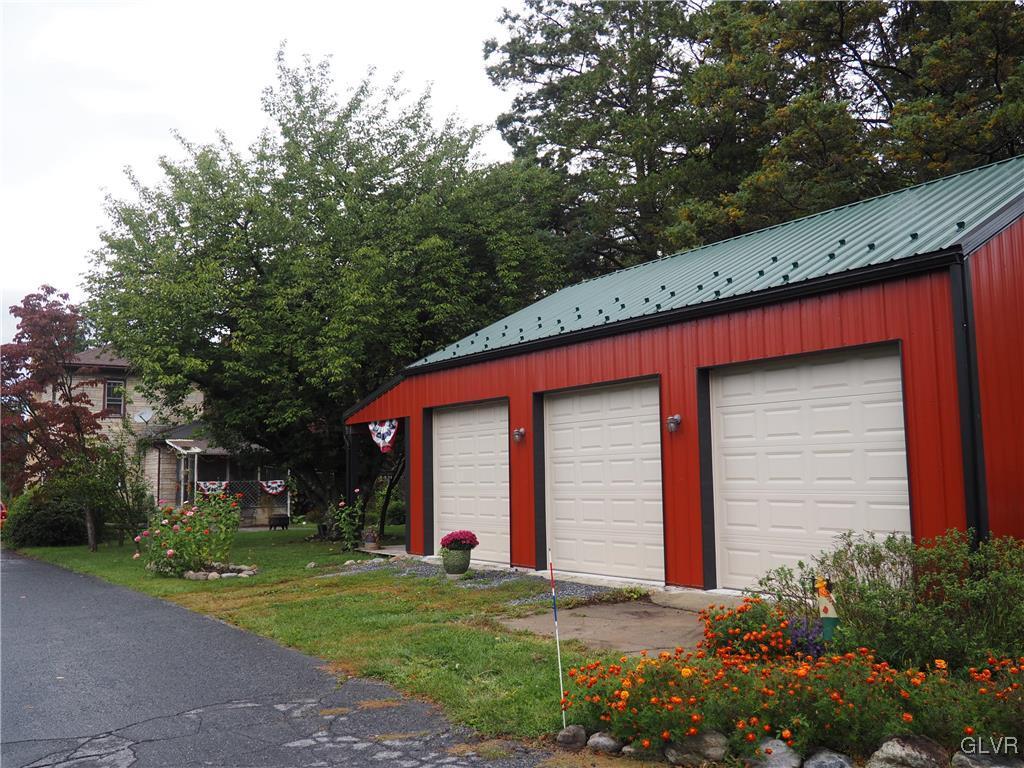 404 Richmond Road Bangor, PA 18013 - Photo 4 of 39 Gallery Image 4