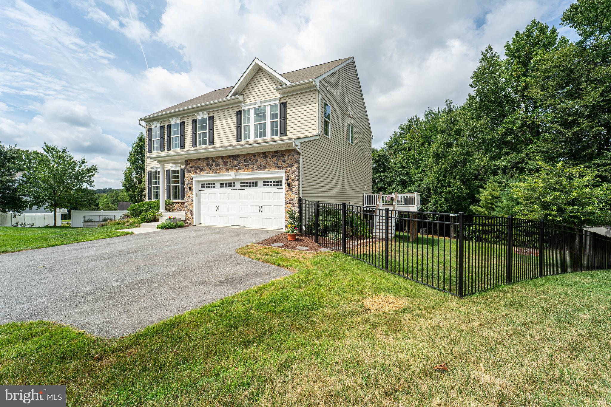 8676 Pine Road Jessup, MD 20794 - Photo 4 of 65 Gallery Image 4
