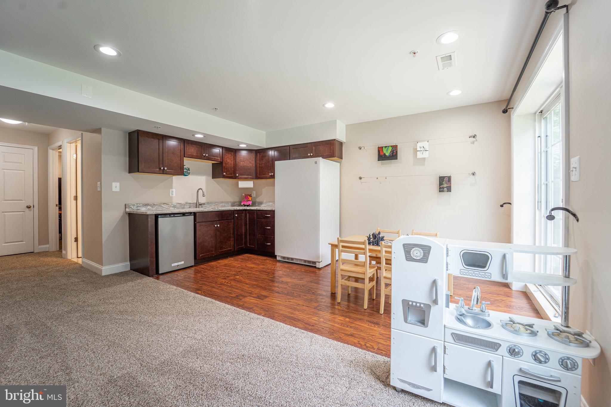 8676 Pine Road Jessup, MD 20794 - Photo 48 of 65 Gallery Image 48