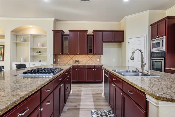 $939,000 | 181 Whitney Run, Buda, TX 78610