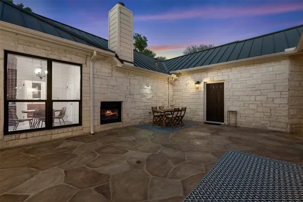 $939,000 | 181 Whitney Run, Buda, TX 78610