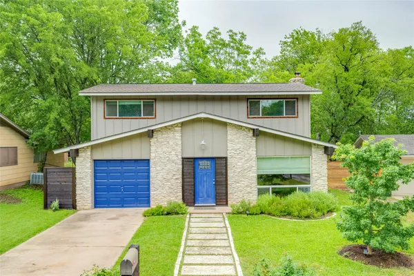 $3,100 | 406 Arbor Lane, Austin, TX 78745