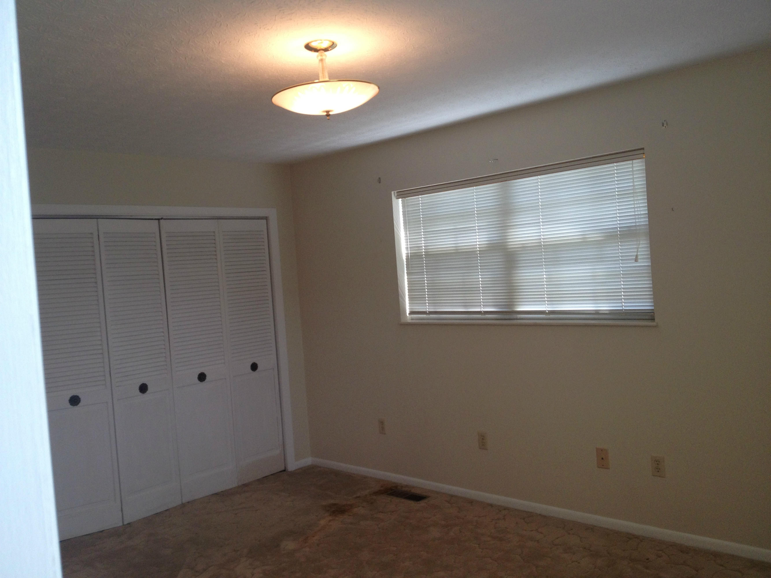 219 East Raccoon Valley Drive Heiskell, TN 37754 - Photo 12 of 21 r12