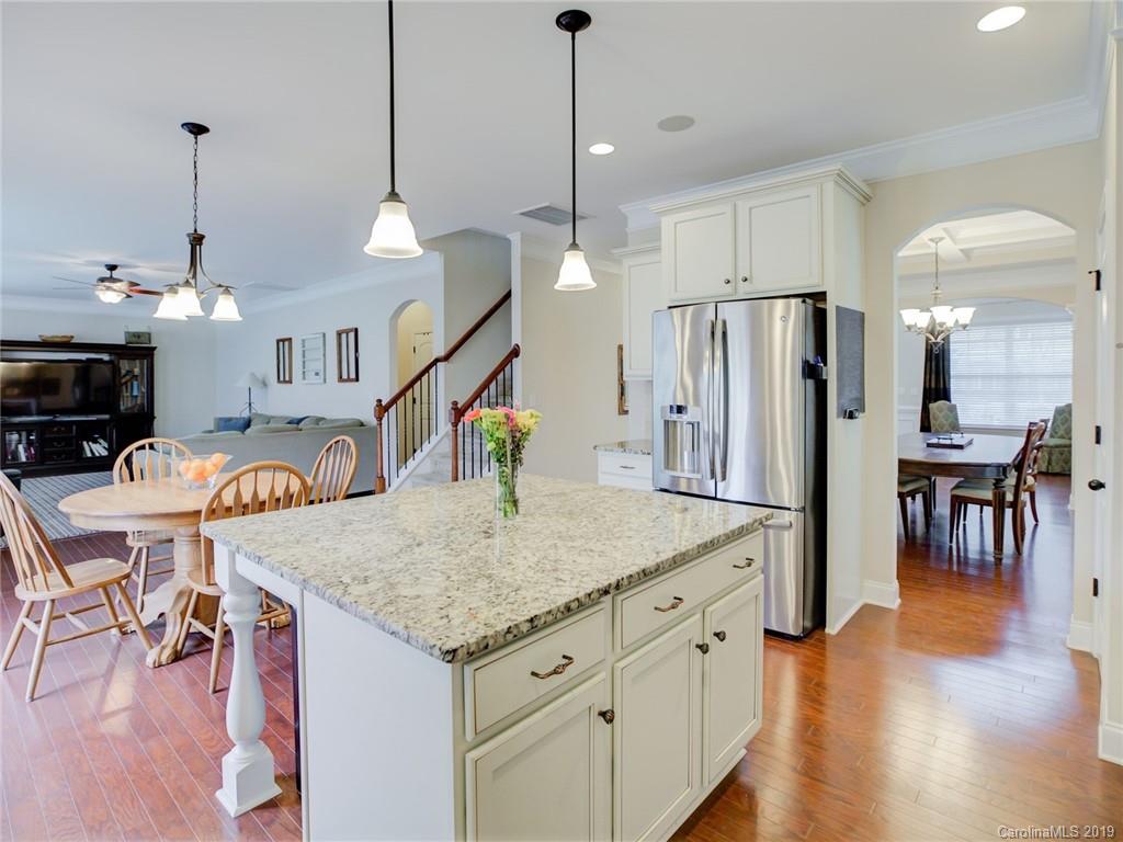 815 Solandra Way Tega Cay, SC 29708 - Photo 11 of 36