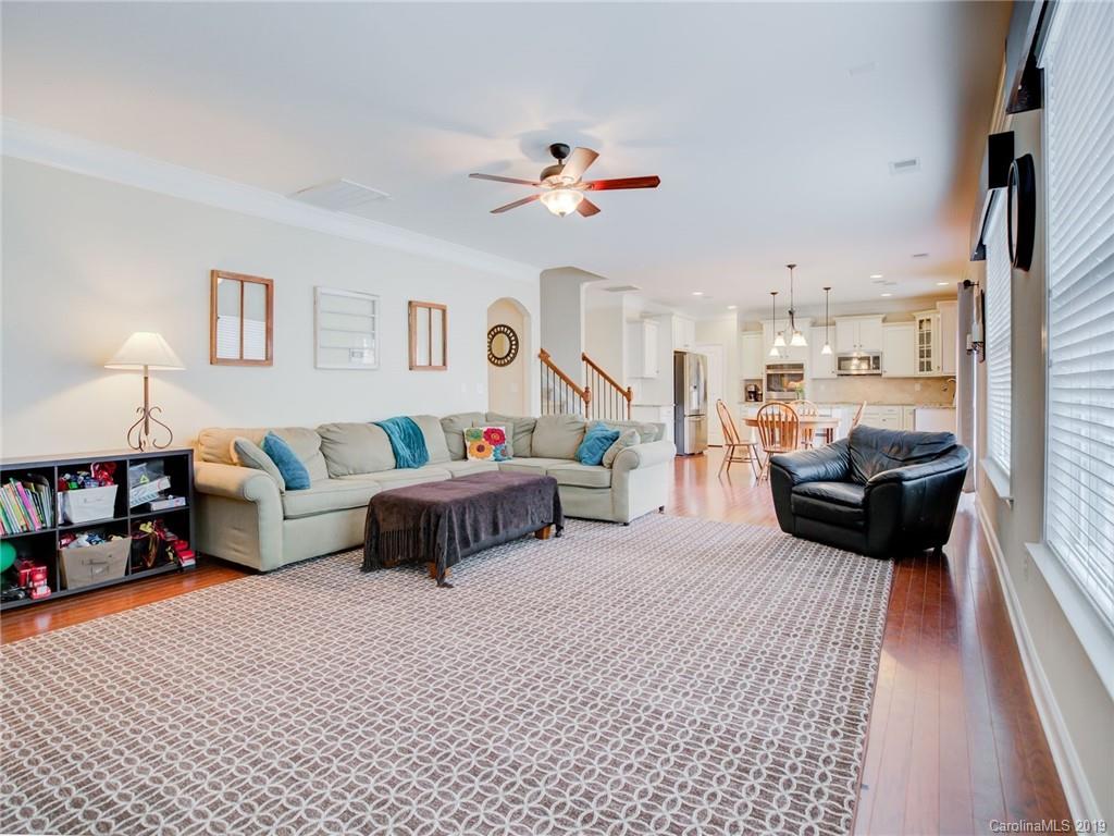 815 Solandra Way Tega Cay, SC 29708 - Photo 15 of 36