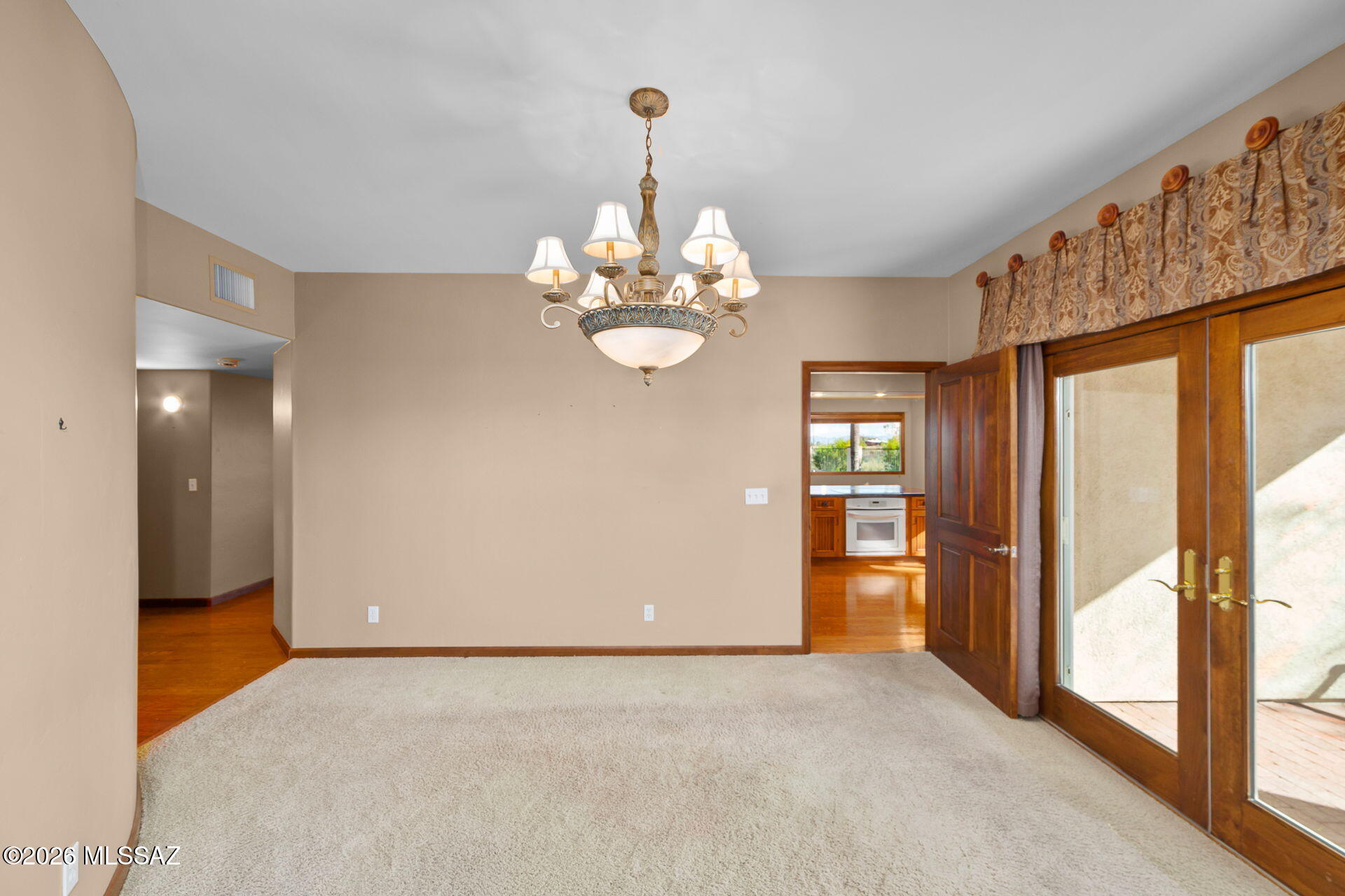 3380 South Hunters Run Tucson, AZ 85730 - Photo 17 of 47 Dining Room-A