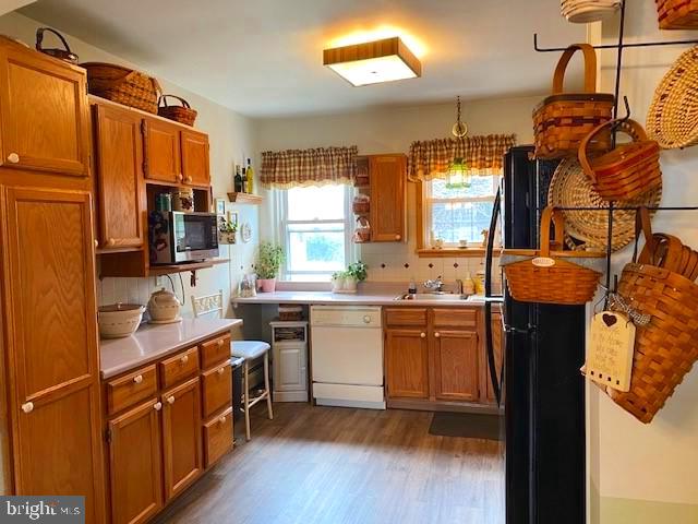 506 Lockheed Avenue Reading, PA 19601 - Photo 11 of 22 Kitchen