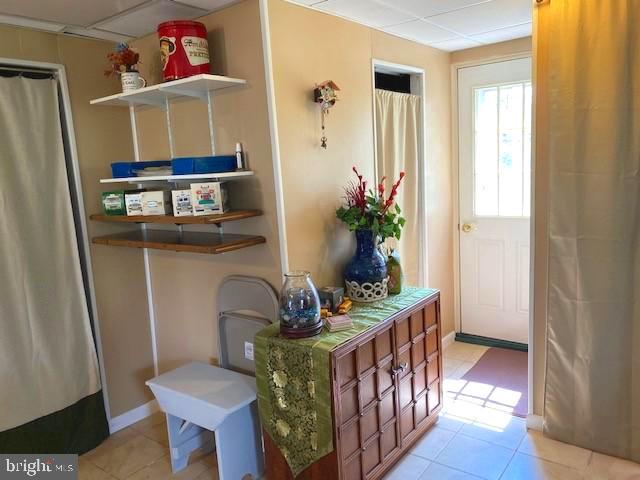 506 Lockheed Avenue Reading, PA 19601 - Photo 15 of 22 family room