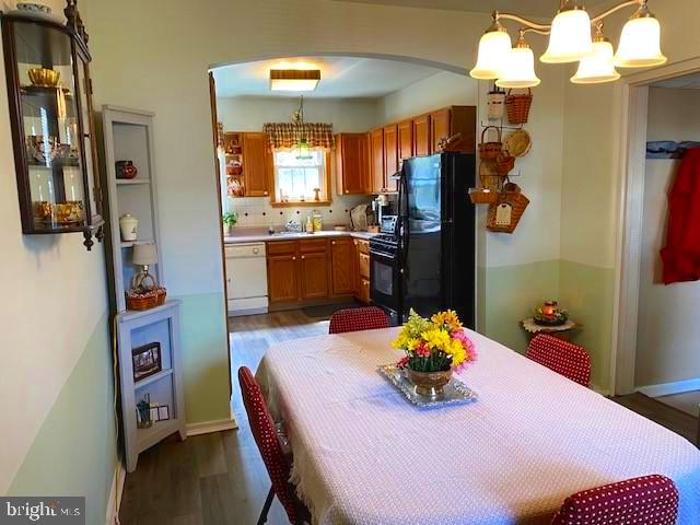 506 Lockheed Avenue Reading, PA 19601 - Photo 9 of 22 Dining Room
