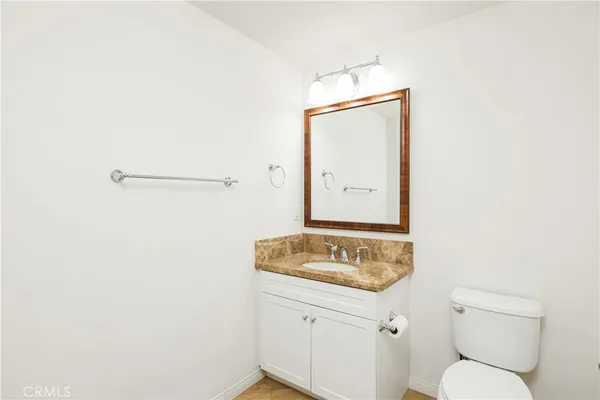 $899,999 | 89 Mayfair, Irvine, CA 92620