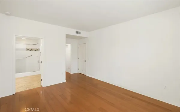 $899,999 | 89 Mayfair, Irvine, CA 92620