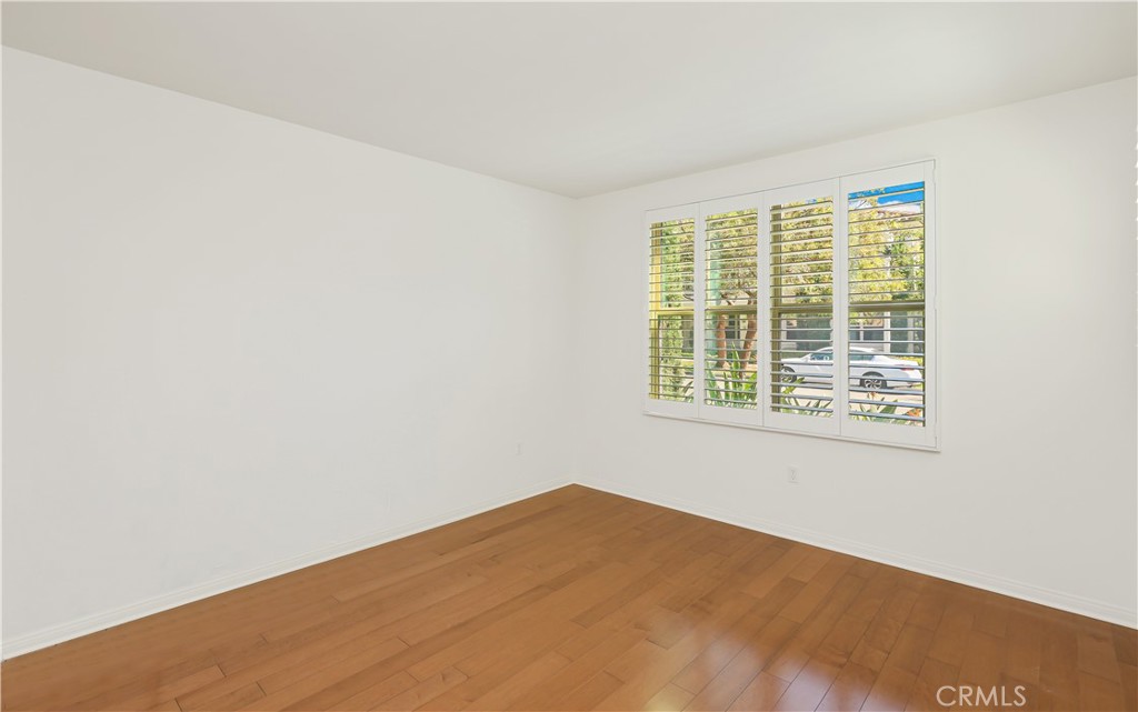 89 Mayfair Irvine, CA 92620 - Photo 16 of 34 Primary suite