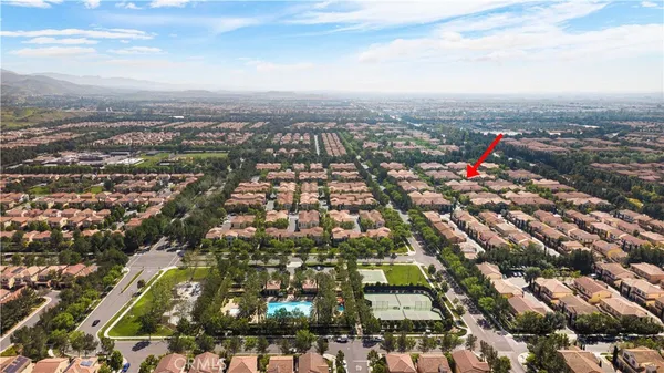 $899,999 | 89 Mayfair, Irvine, CA 92620