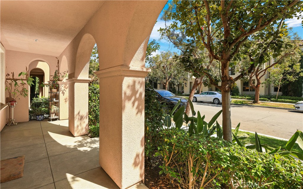 89 Mayfair Irvine, CA 92620 - Photo 27 of 34 Private front porch