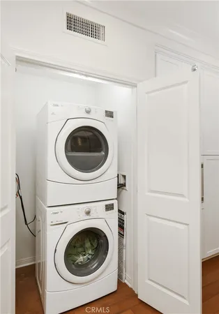 $899,999 | 89 Mayfair, Irvine, CA 92620