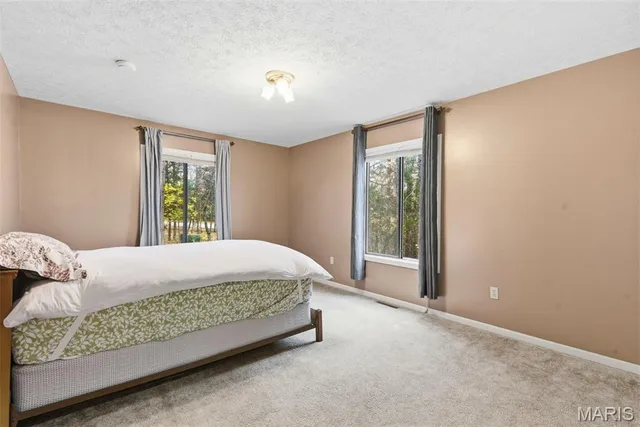 $230,000 | 1954 San Fernando Court, Rolla, MO 65401