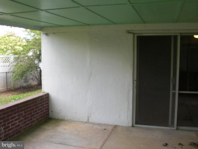 807 Suburbian Road Reisterstown, MD 21136 - Photo 11 of 11 Patio