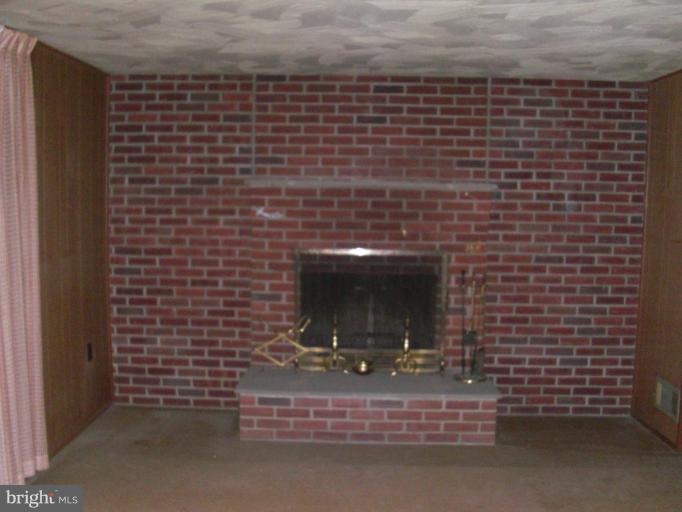 807 Suburbian Road Reisterstown, MD 21136 - Photo 10 of 11 Recreation Room