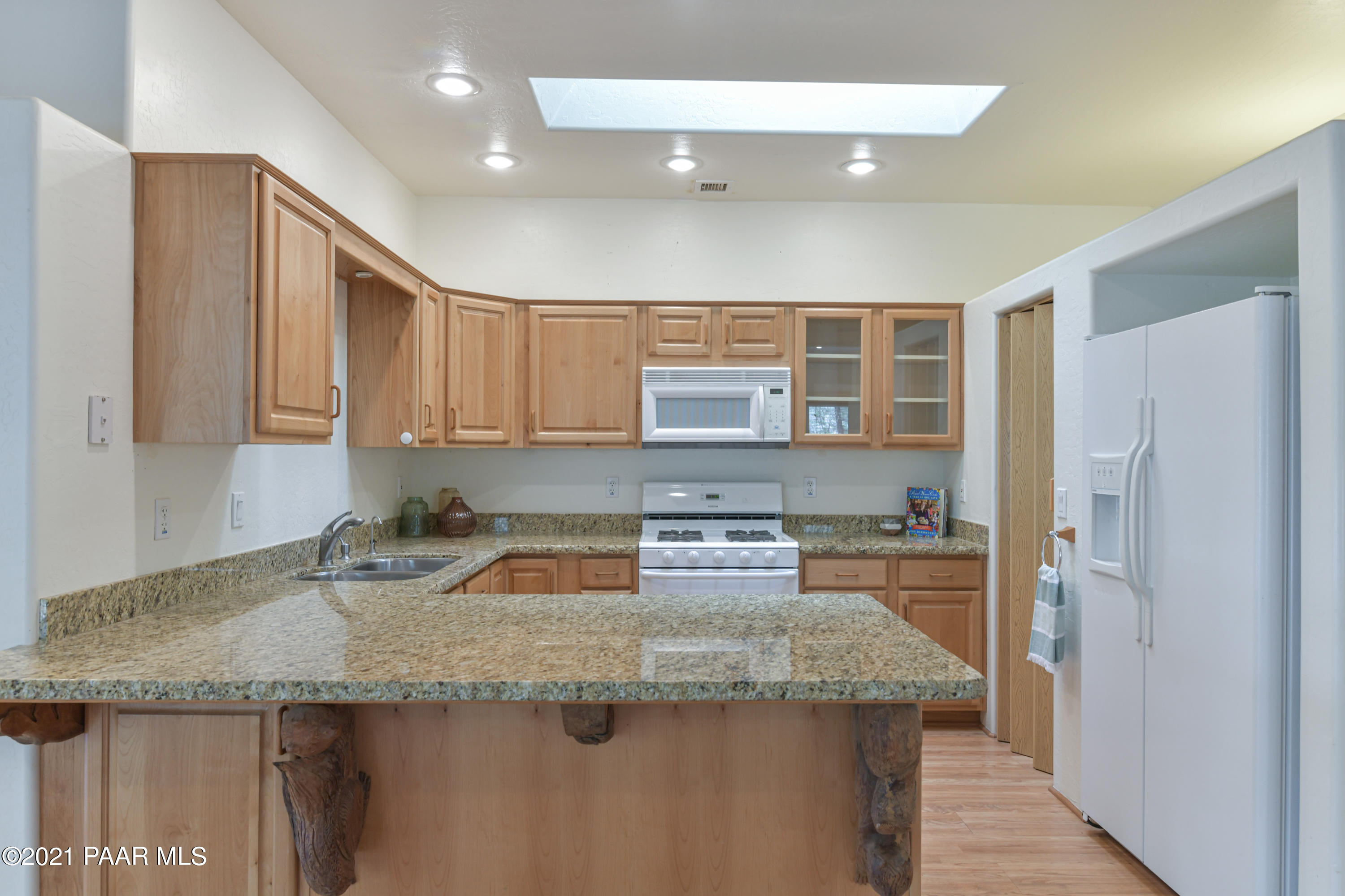766 Cherokee Road Prescott, AZ 86303 - Photo 13 of 50 Main Level Kitchen